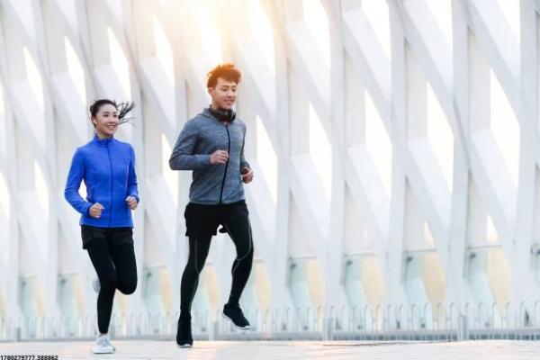 富顺体育馆课程选择与教师资质
